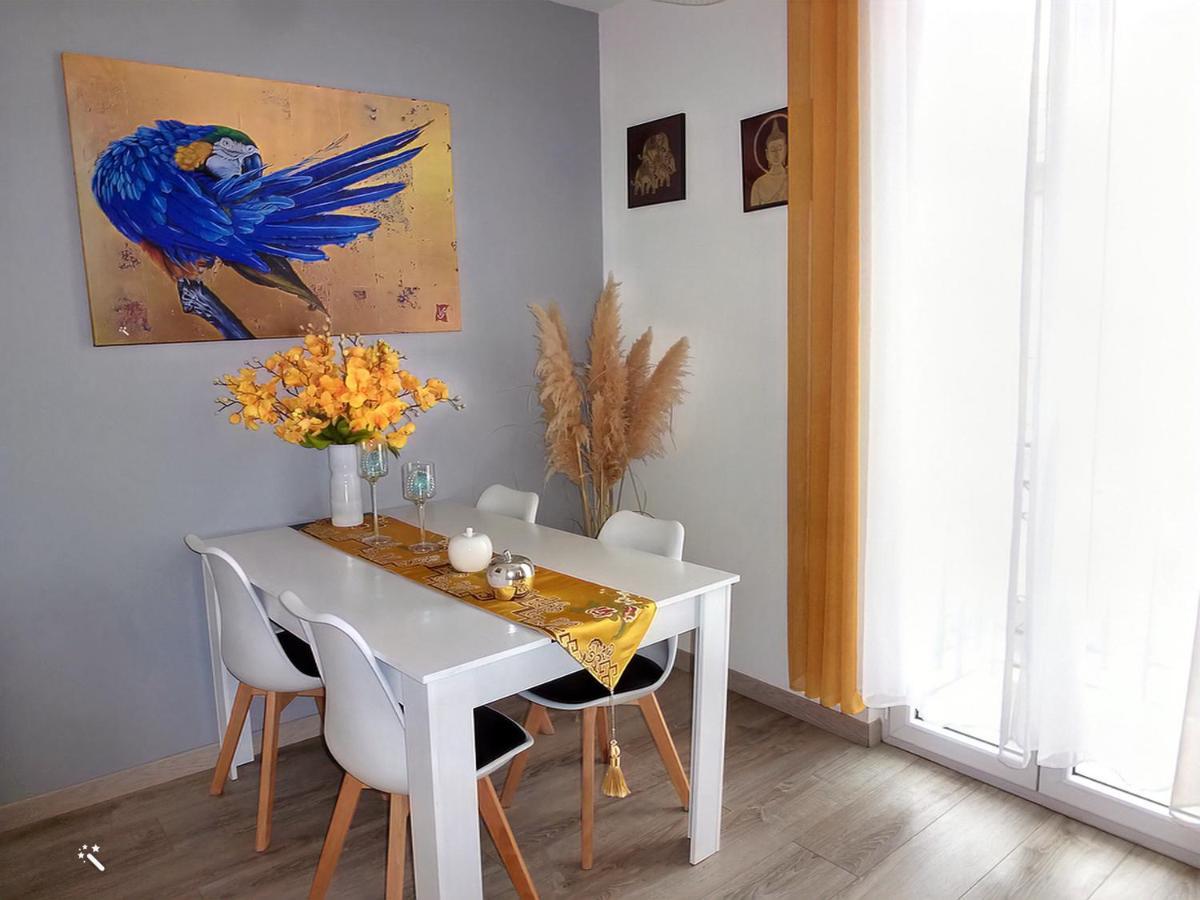Chic Et Douillet Apartment แปร์ปินญอง ภายนอก รูปภาพ
